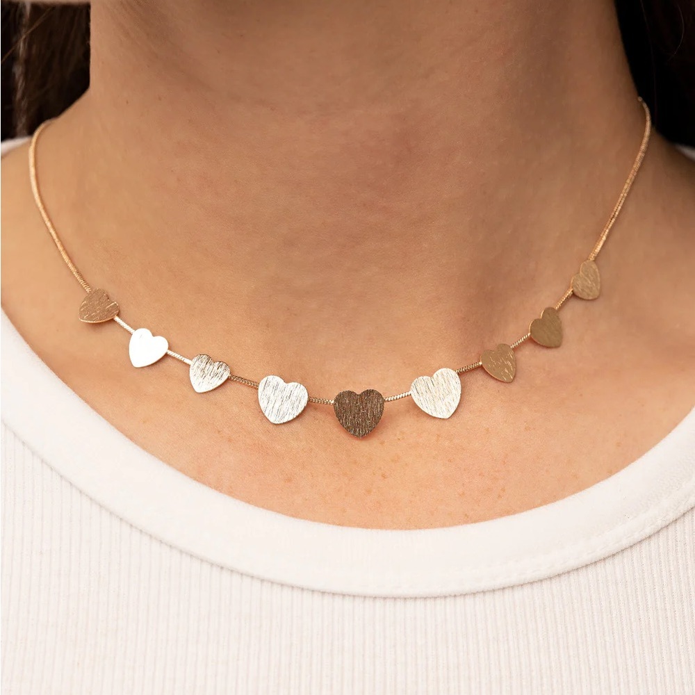 Paparazzi - Dainty Desire - Gold Heart Choker Necklace